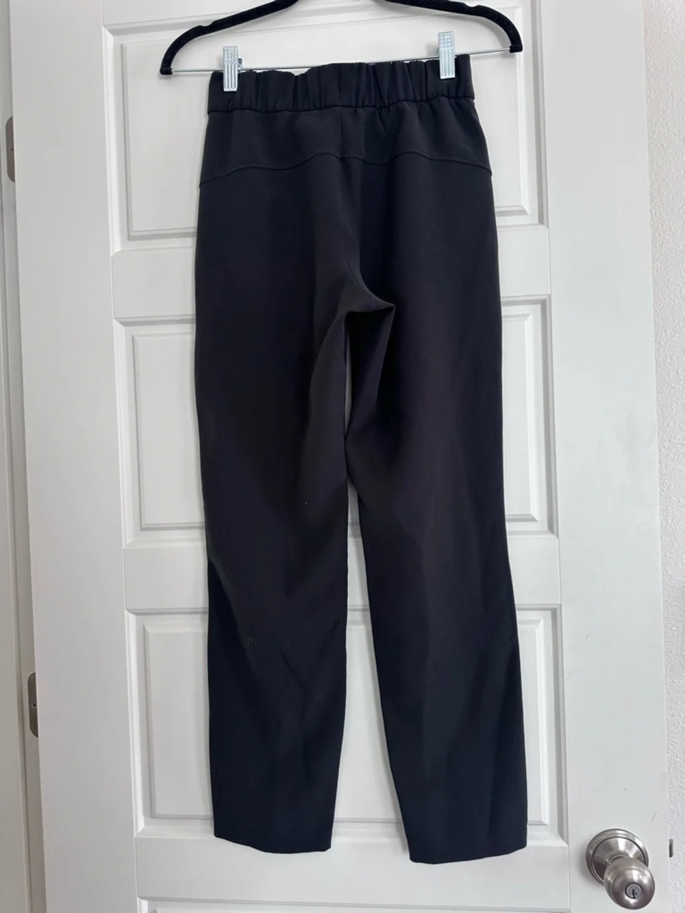 Lululemon Jogger Style Pants in Black